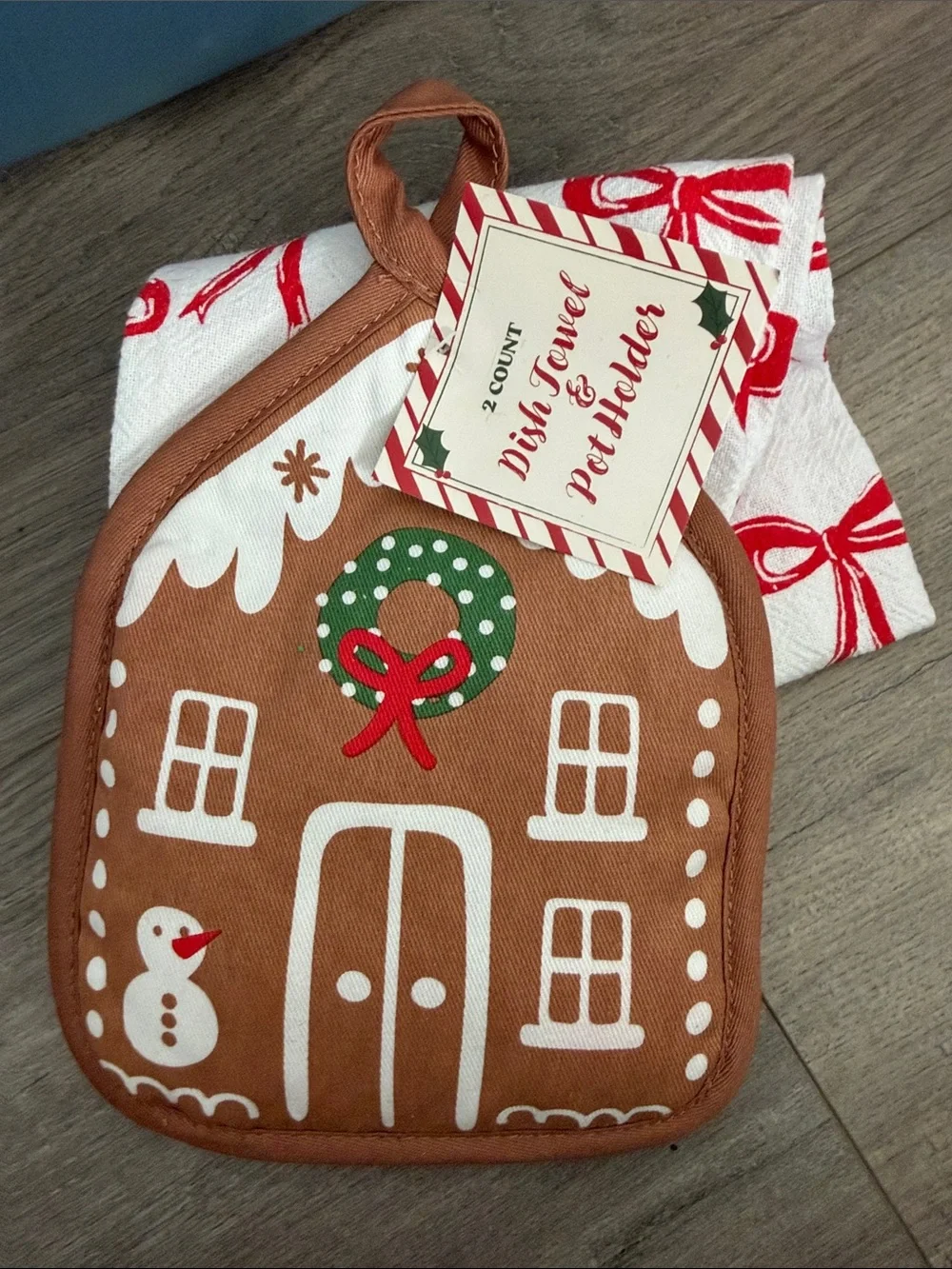 Holiday Gingerbread House Pot Holder and Red Bow Dish Towel Set